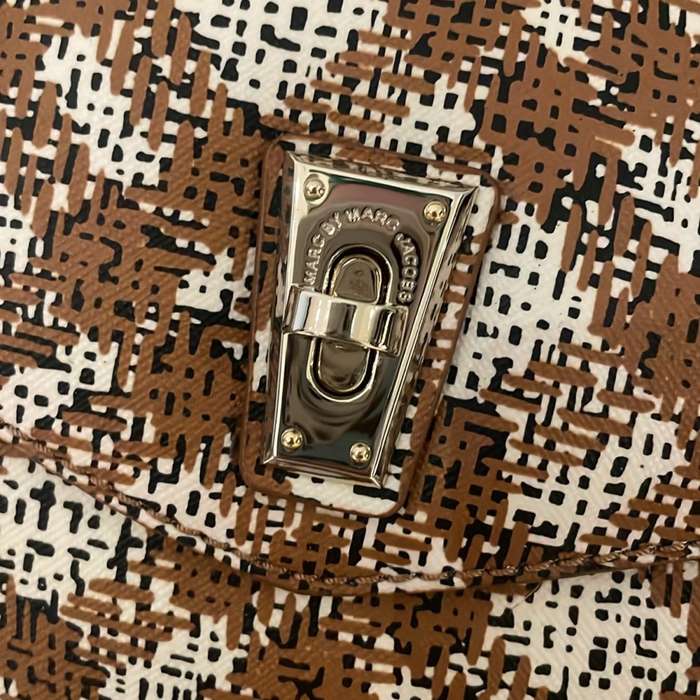 Marc by Marc Jacobs Cooper Penny Handbag - Picture 9 of 13